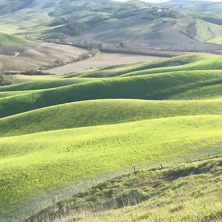 Il Borghetto In Crete Senesi Апартаменты